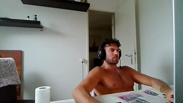 alpha-hunk Webcam-Show