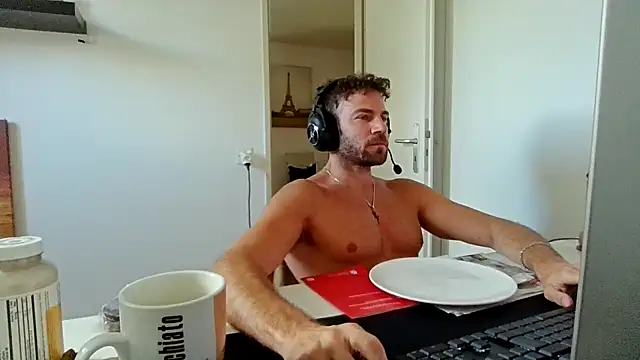 alpha-hunk Webcamshow