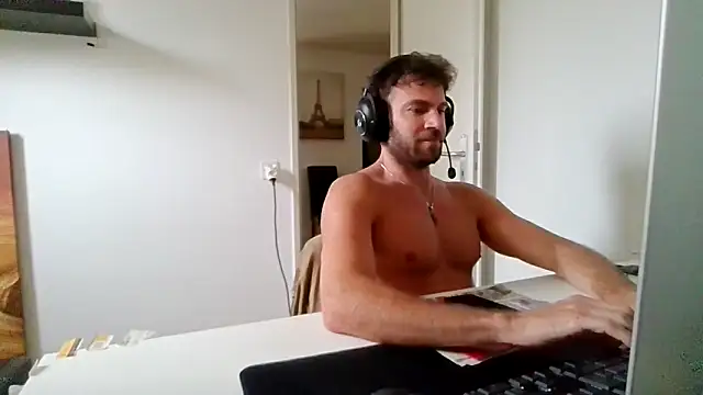 alpha-hunk Webcam-Show