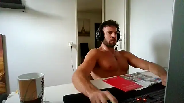 alpha-hunk Webcam-Show