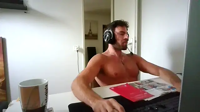 alpha-hunk Webcam-Show