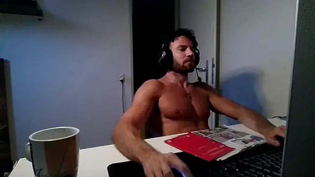 alpha-hunk Webcam-Show