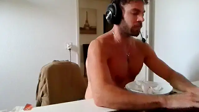 alpha-hunk Webcam-Show