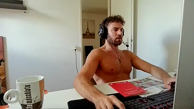 alpha-hunk Webcam-Show
