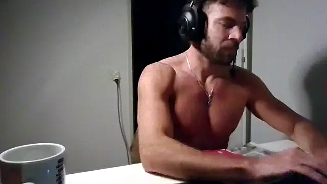 alpha-hunk Webcam show