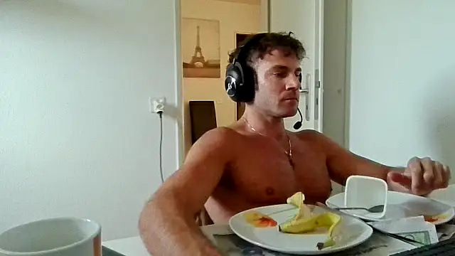 alpha-hunk Adlı Modelin Web Kamerası Şovu