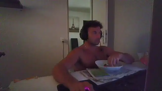 alpha-hunk Webcam-Show