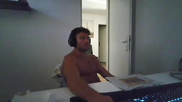 عرض كام alpha-hunk