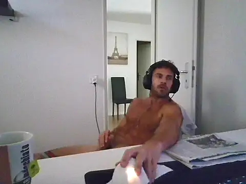 alpha-hunk webkamerás műsora