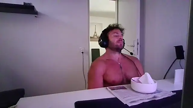 عرض كام alpha-hunk