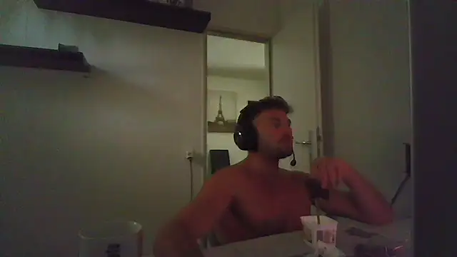 alpha-hunk – webcam-show