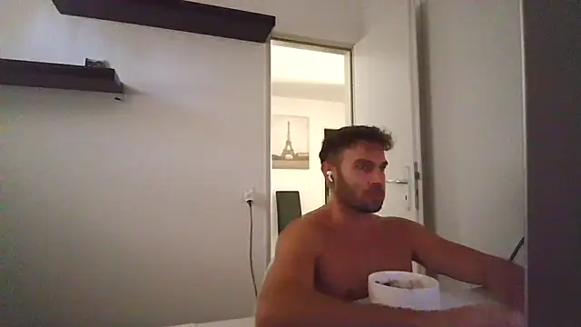 alpha-hunk Adlı Modelin Web Kamerası Şovu