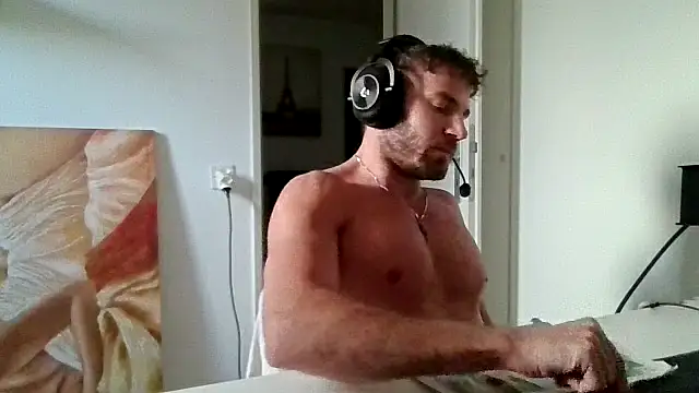 alpha-hunk Webcam-Show