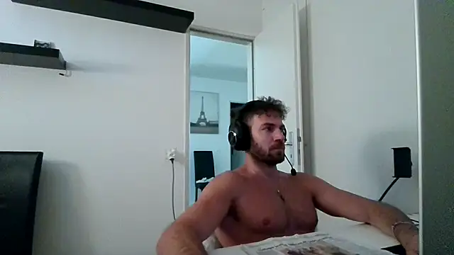 alpha-hunk Webcam-Show