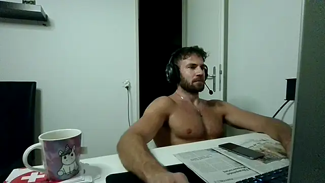 alpha-hunk Шоу с уебкамера