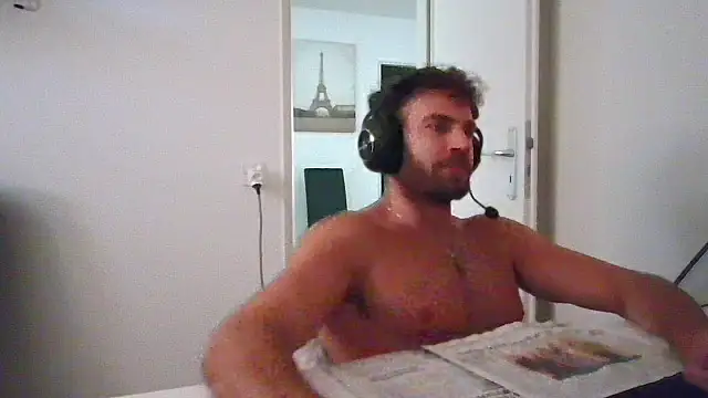 alpha-hunk – Kamerová šou
