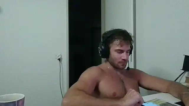 alpha-hunk Webcam-Show