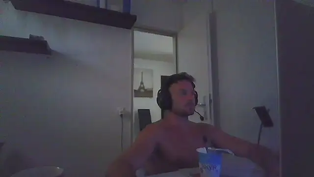 عرض كام alpha-hunk