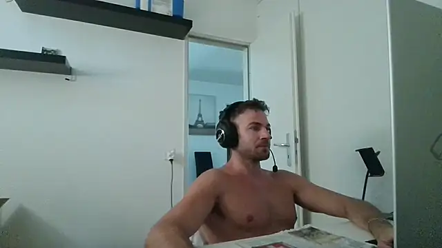 alpha-hunk Webcam-Show