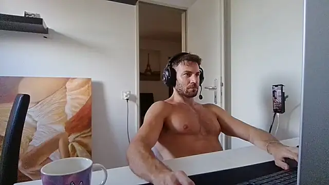 alpha-hunk Webcam-Show