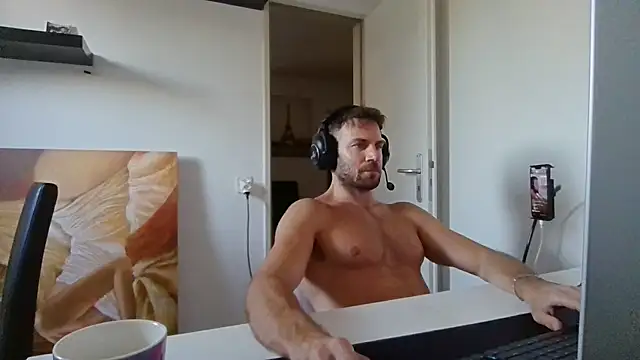 alpha-hunk Webcam-Show