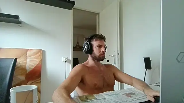 alpha-hunk Webcam-Show