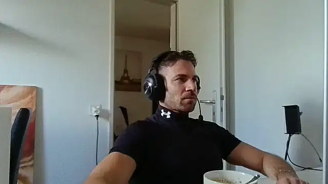 alpha-hunk Webcam-Show