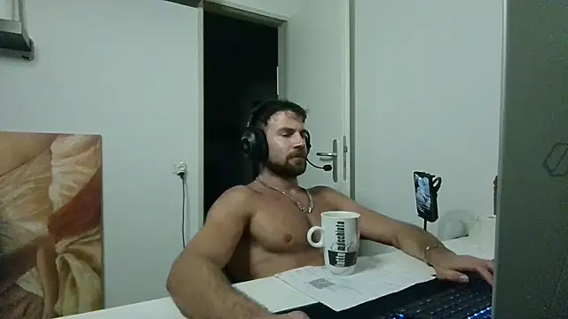 alpha-hunk Live XXX-Chat