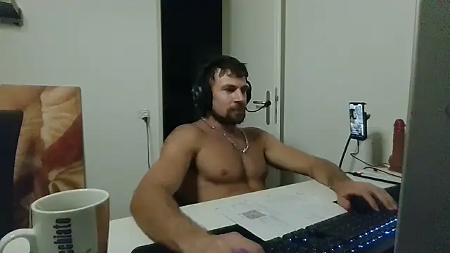 alpha-hunk Webcam-Show