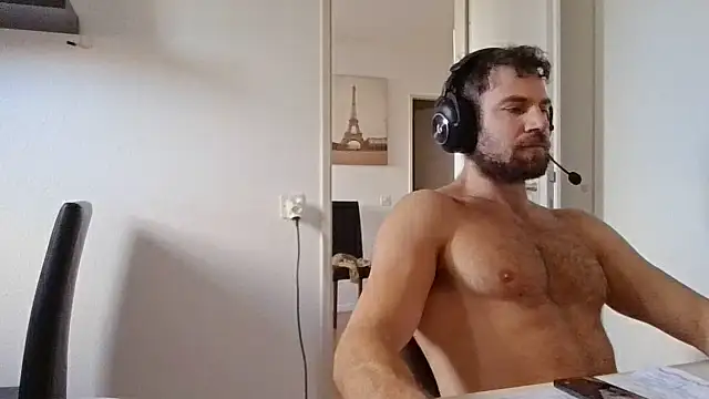 alpha-hunk Webcam-Show