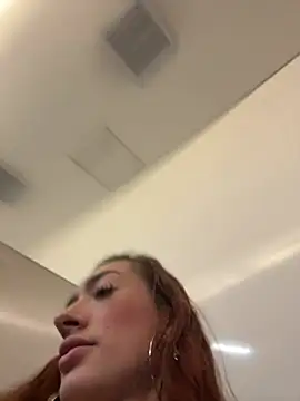 Chat XXX ao vivo de ariiel_