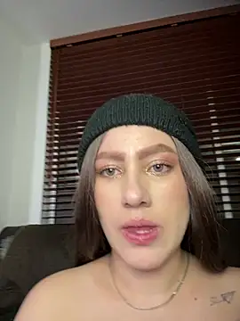 ariiel_ Show in webcam