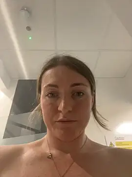 BonnieUKxn Webbikameraesitys