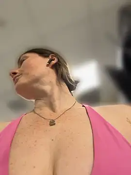 BonnieUKx Webcamshow