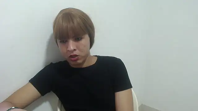 estefania224 在線直播表演
