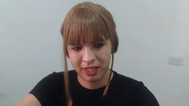 estefania224 网络视讯表演