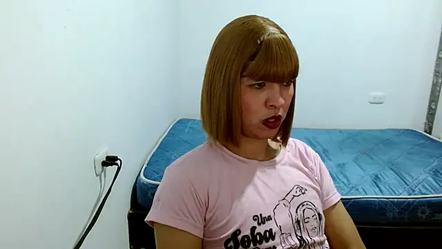 estefania224 Pertunjukan Webcam