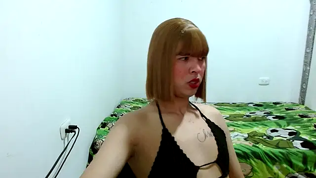 estefania224 网络视讯表演