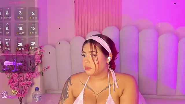 Zoe1_2's Webcam Show