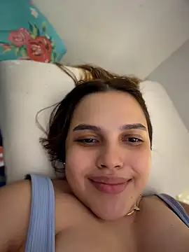 Colibri_xxx Adlı Modelin Canlı XXX Sohbeti