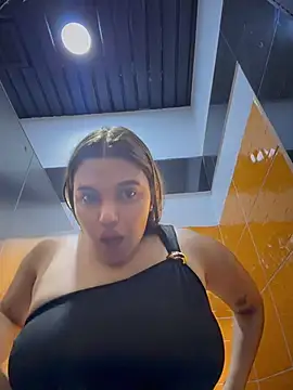 Chat XXX en directo de Colibri_xxx