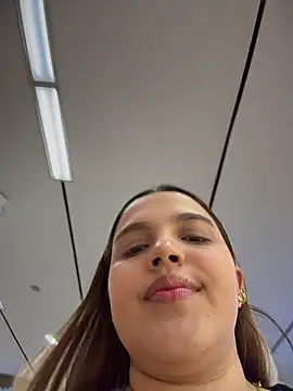 Colibri_xxx Adlı Modelin Canlı XXX Sohbeti