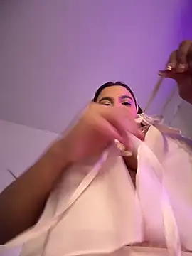 Colibri_xxx Adlı Modelin Canlı XXX Sohbeti
