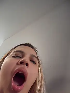 Colibri_xxx – Naživo XXX chat