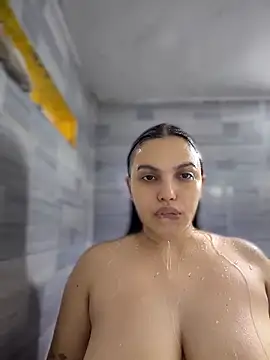 Colibri_xxx élő XXX-chatje