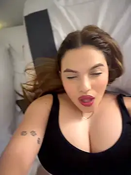 Chat XXX en directo de Colibri_xxx