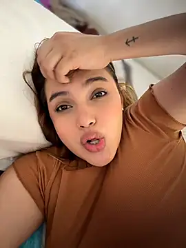 Colibri_xxxn Live XXX chat