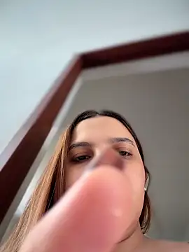 Colibri_xxx – Live XXX-chat