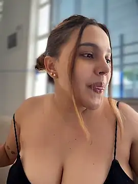 Colibri_xxx's Live XXX Chat