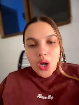 Chatroom XXX en direct de Colibri_xxx
